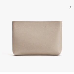 Cuyana zipper pouch